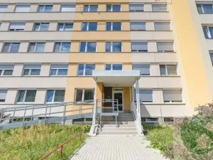 Pronájem bytu 3+kk, Neratovice, 28. října, 74 m2