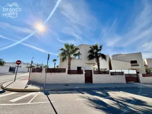 Prodej rodinného domu, Benijofar, Alicante, Španělsko, 131 m2