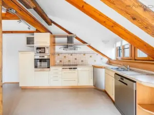 Pronájem kanceláře, Praha - Nové Město, Truhlářská, 221 m2