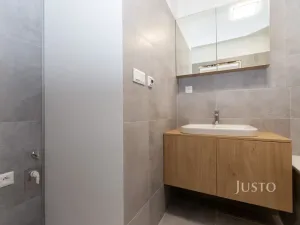 Pronájem bytu 2+kk, Frýdek-Místek - Frýdek, Nové Dvory-Podhůří, 54 m2