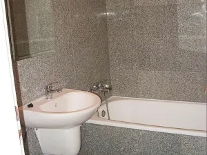 Pronájem bytu 1+kk, Praha - Vysočany, Freyova, 45 m2