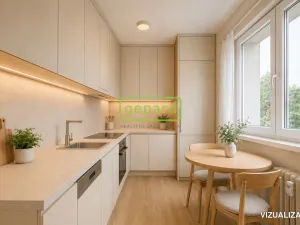 Prodej bytu 2+1, Karlovy Vary, Krymská, 55 m2