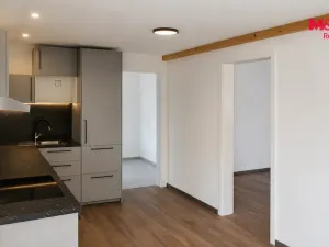 Pronájem bytu 3+kk, Běstovice, 80 m2