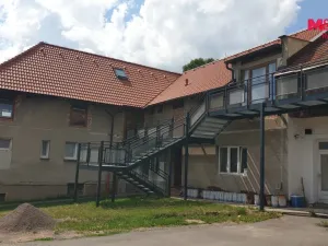 Pronájem bytu 3+kk, Běstovice, 80 m2