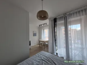 Pronájem bytu 1+kk, Praha - Smíchov, U Lihovaru, 31 m2