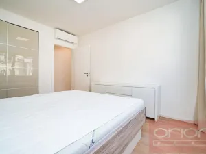 Pronájem bytu 4+kk, Praha - Košíře, Pod Kavalírkou, 97 m2