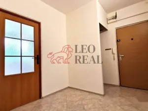 Pronájem bytu 3+1, Veselí nad Moravou, náměstí Míru, 73 m2