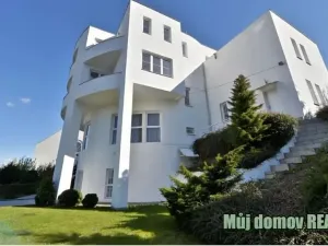 Pronájem vily, Praha - Smíchov, Nový Zlíchov, 801 m2