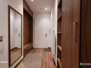 Pronájem bytu 3+kk, Praha - Vršovice, Bulharská, 55 m2