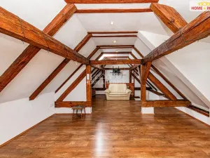 Prodej rodinného domu, Vysoký Chlumec, 190 m2