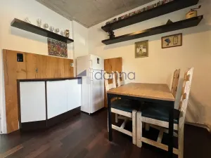 Pronájem rodinného domu, Praha, Klešická, 140 m2
