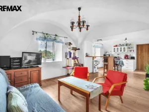 Prodej rodinného domu, Šonov, 237 m2