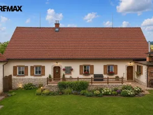 Prodej rodinného domu, Šonov, 237 m2