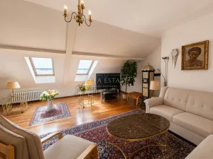 Prodej bytu 3+1, Karlovy Vary, Raisova, 110 m2