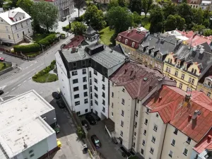 Prodej bytu 3+1, Karlovy Vary, Raisova, 110 m2