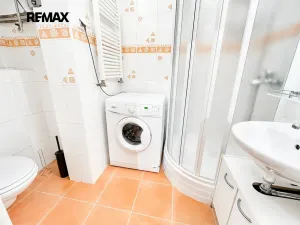 Pronájem bytu 2+kk, Praha - Vršovice, Vršovická, 51 m2
