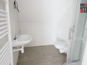 Pronájem bytu 2+1, Mimoň - Mimoň V, Nádražní, 57 m2