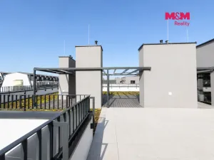 Pronájem bytu 4+kk, Praha, Nebřenická, 102 m2