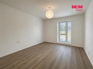 Pronájem bytu 1+kk, Hořovice, U Štěpánků, 38 m2