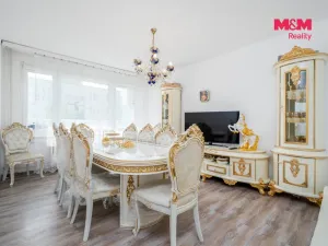 Prodej bytu 4+1, Krupka - Maršov, Karla Čapka, 99 m2