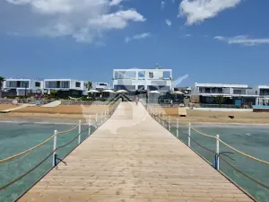 Pronájem bytu 2+kk, Trikomo, Kypr, 54 m2