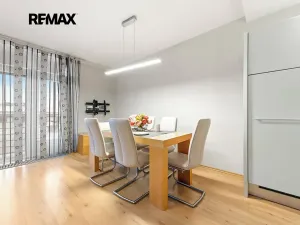 Pronájem bytu 3+kk, Praha - Strašnice, Vinohradská, 96 m2