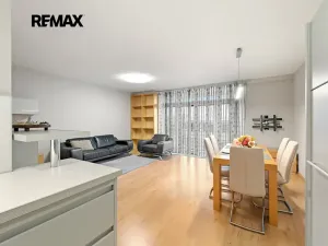 Pronájem bytu 3+kk, Praha - Strašnice, Vinohradská, 96 m2