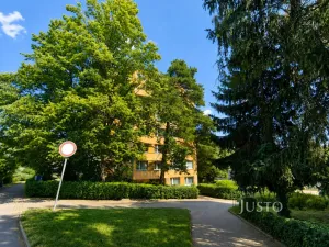 Prodej bytu 2+1, Praha - Kobylisy, Šimůnkova, 46 m2