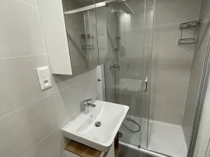 Pronájem bytu 3+kk, Praha - Řeporyje, Haenkeho, 80 m2