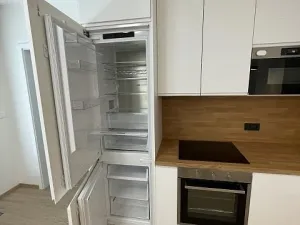 Pronájem bytu 3+kk, Praha - Řeporyje, Haenkeho, 80 m2