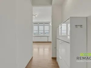 Pronájem bytu 1+kk, Zlín, Ševcovská, 33 m2