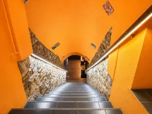 Pronájem komerční nemovitosti, Čáslav, nám. Jana Žižky z Trocnova, 360 m2