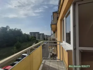Pronájem bytu 2+kk, Praha - Kunratice, Merhoutova, 60 m2