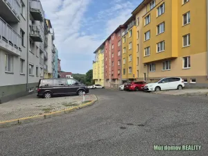 Pronájem bytu 2+kk, Praha - Kunratice, Merhoutova, 60 m2