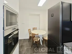 Pronájem bytu 2+1, Jihlava, Ladova, 61 m2