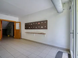 Pronájem bytu 1+1, Děčín - Děčín IX-Bynov, Nálepkova, 35 m2