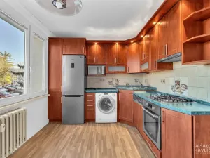 Prodej bytu 4+1, Přelouč, Studentská, 74 m2