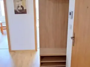 Pronájem bytu 3+kk, Praha - Řepy, Laudova, 84 m2