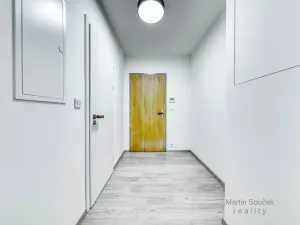 Pronájem bytu 2+kk, Praha - Řepy, Laudova, 60 m2