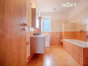 Prodej bytu 4+kk, Trhové Sviny, Za Pilou, 95 m2