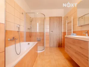 Prodej bytu 4+kk, Trhové Sviny, Za Pilou, 95 m2