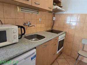 Pronájem bytu 1+kk, Kuřim, Smetanova, 25 m2