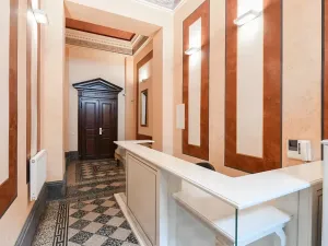 Pronájem bytu 2+kk, Praha - Nové Město, Hálkova, 49 m2
