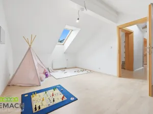 Prodej rodinného domu, Buchlovice, 235 m2