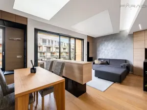 Pronájem bytu 2+kk, Praha - Libeň, Menclova, 66 m2