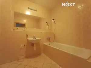 Pronájem bytu 2+kk, Pardubice, Bělehradská, 62 m2