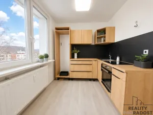 Pronájem bytu 1+1, Zlín, Javorová, 35 m2
