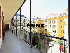 Pronájem bytu 4+1, Praha - Smíchov, Štefánikova, 147 m2