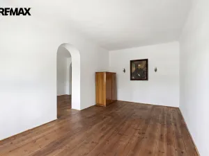 Prodej vícegeneračního domu, Zemětice - Čelákovy, 735 m2
