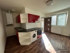 Pronájem bytu 2+kk, Hodonín, Havlíčkova, 33 m2
